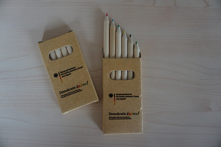 Holzstifte bunt